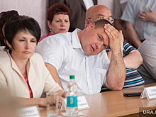 Свердловского мэра отчитали после скандальной агитации за ЕР. Он грозил жителям санкциями