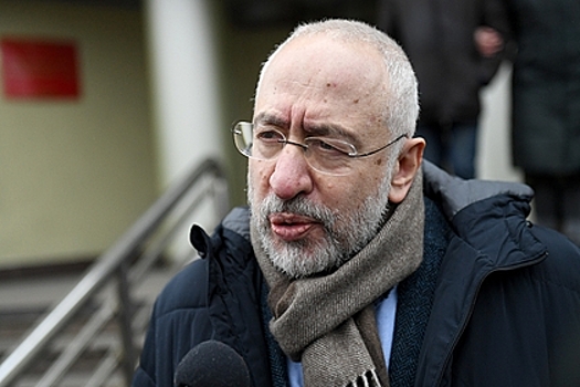 Николая Сванидзе отпустили через 20 минут после задержания на акции в Москве