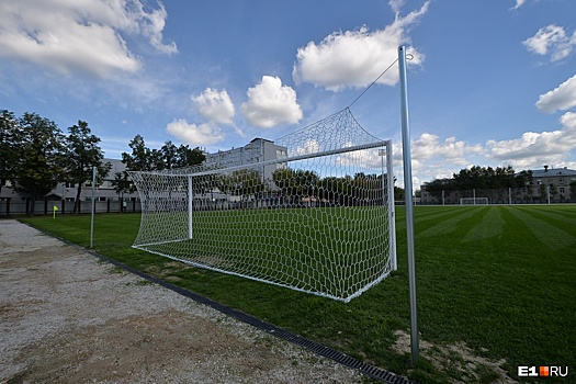 На Уралмаше построят кампус для 150 юных футболистов и два поля с искусственной травой и подогревом