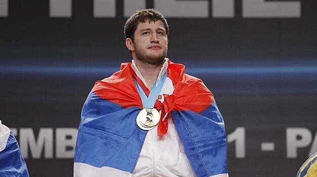 Двукратный чемпион мира по тяжелой атлетике Хаджимурат Аккаев дисквалифицирован за допинг до 2035 года