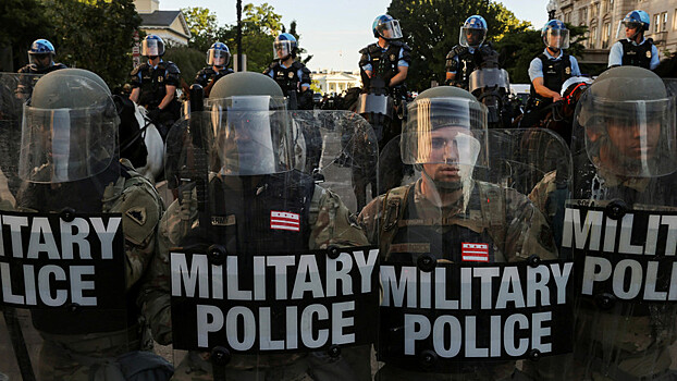 Почему Трамп не намерен применять армию для подавления протестов