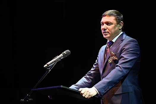 Евгений Первышов поздравил коллектив Тамбовского филиала МНТК «Микрохирургия глаза» с 35-летием