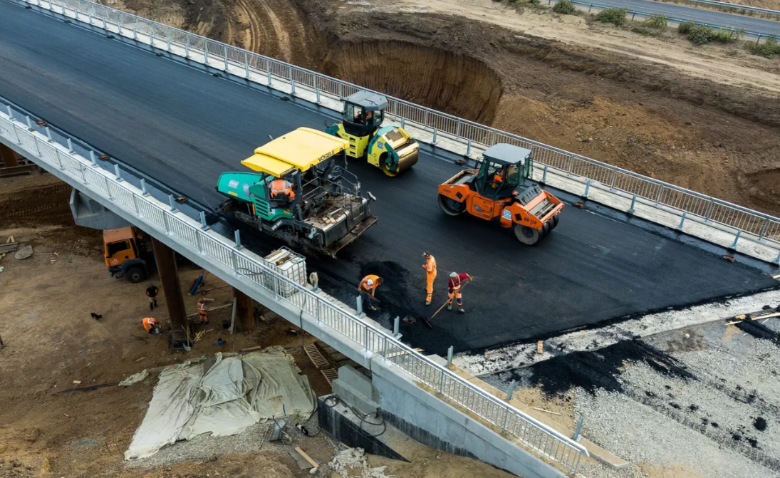 СМИ: в России отложили строительство некоторых дорог