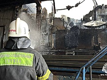 Пожар в цеху в Уфе локализован на площади 800 квадратных метров