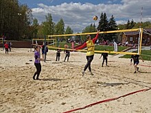 Команда Зюзина заняла первое место по перетягиванию каната в турнире в честь Дня Победы