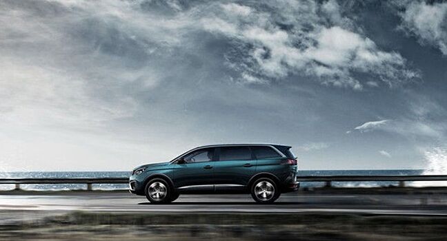 Кроссовер Peugeot 5008 подорожал в России на 10 тысяч рублей