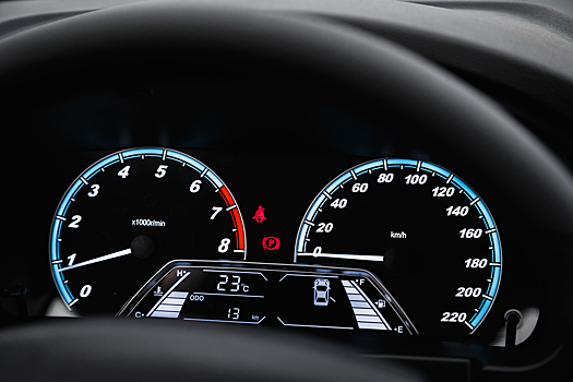 Мировой рынок электромобилей в ноябре показал рекордно низкий рост