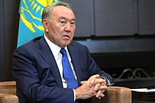 Жители Казахстана потребовали лишить Назарбаева всех привилегий