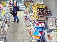 Оперативники задержали двух похитителей детских смесей на 150 тысяч рублей из 28 магазинов в Пскове