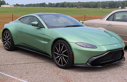 Aston Martin представит обновленный Vantage 12 февраля 2024 года