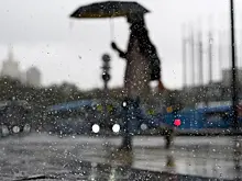 Ожидаемый в Москве и области ледяной дождь угрожает пожилым и водителям