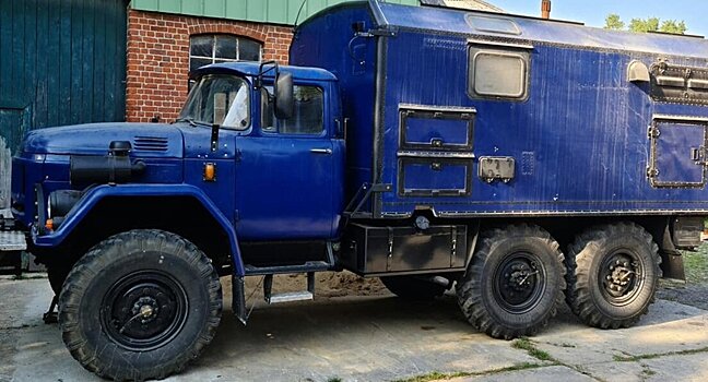 В Германии на базе военного ЗиЛ-131 собран уютный автодом с двигателем от IFA W50
