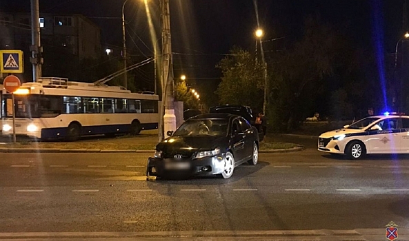В Волгограде в ДТП пострадали молодая женщина и новорожденная девочка