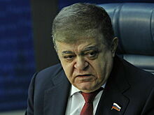 Сенатор Джабаров: Макрон стал одним из самых слабых президентов Пятой республики