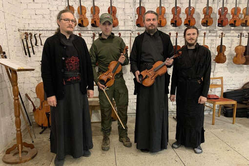 Скрипки священника из ЛНР привезут в Новосибирск