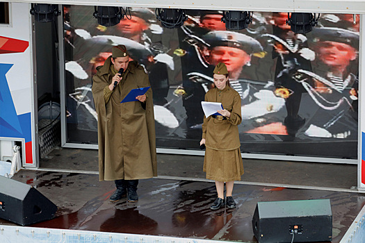 В Уссурийск прибыл тематический поезд акции «Мы – армия страны! Мы – армия народа!»