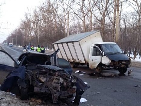 Водитель ГАЗели, погубивший троих человек, отправится в колонию на 4,5 года