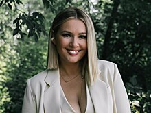 Мария Кожевникова показала свое детское фото в честь 41-летия