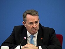 Фокс: Британии нужно выйти из таможенного союза с ЕС