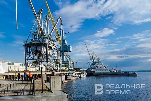 Зеленодольский завод испытал первое в России прогулочное судно на водороде "Экобалт"
