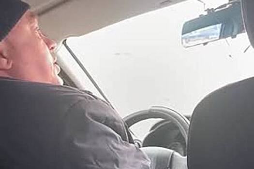 Российский таксист обматерил беременную за один вопрос и попал на видео