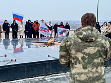 «Молодая Гвардия» провела мероприятие у Вечного огня в Нижегородском кремле