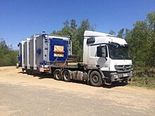 Водитель большегруза повредил дорожную конструкцию в Байкальске и скрылся с места аварии