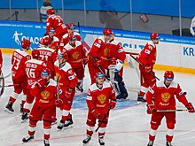 Тренер Хромых: российские хоккеисты злоупотребляют владением шайбы в матчах Универсиады
