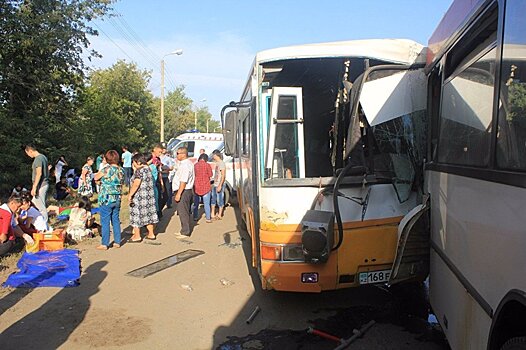 Количество пострадавших в ДТП с автобусами в Уральске выросло до 75 человек