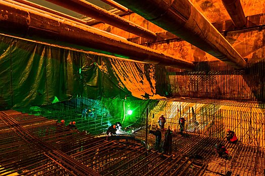 Завершается разработка грунта котлована станции метро «Мамыри»