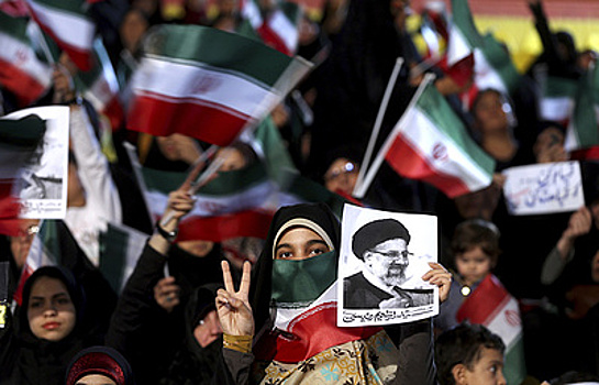 Президентские выборы в Иране: за две недели до голосования ясности нет