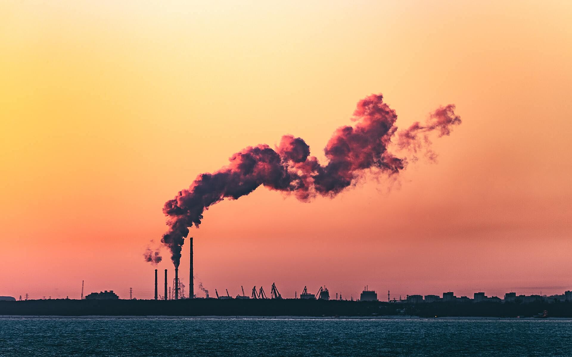 На ВЭФ обсудят снижение углеродных выбросов