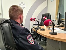 Сотрудник полиции УВД по ЮЗАО рассказал о дроперах в прямом эфире на радио Москвы