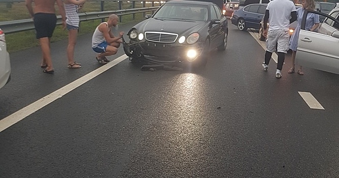 Начался суд по делу о драке на Приморском кольце, где обочечники избили пассажира одной из машин