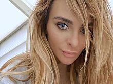 Фанаты подозревают, что Екатерина Варнава самоизолировалась в своей квартире не одна
