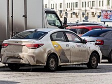 Снова скакнули: утром 16 января поездки в такси по Новосибирску подорожали в два раза