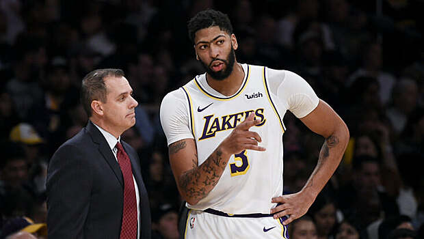 Фрэнк Вогель: «Надеемся, что с Дэвисом ничего серьезного. Завтра сделают МРТ, и у нас будет больше информации»