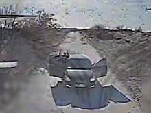 «С гражданскими не воюем!» Российский дроновод увел беспилотник от машины с мирными людьми