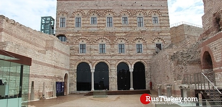 Влахернский дворец в Стамбуле станет туристическим объектом