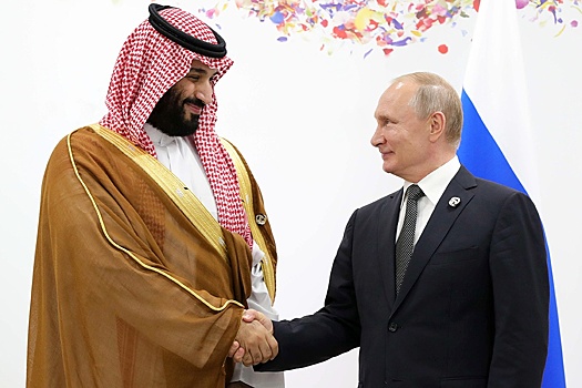 Путин обсудил сокращение добычи нефти с Наследным принцем Саудовской Аравии