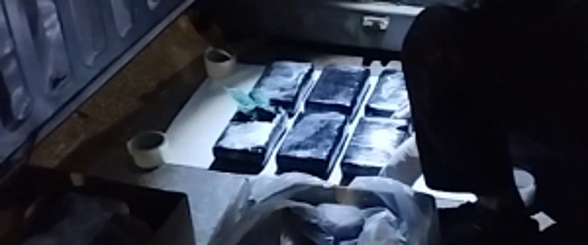 В Калининградской области полицейские изъяли партию кокаина, привезенного в Россию из Колумбии в коробках с бананами