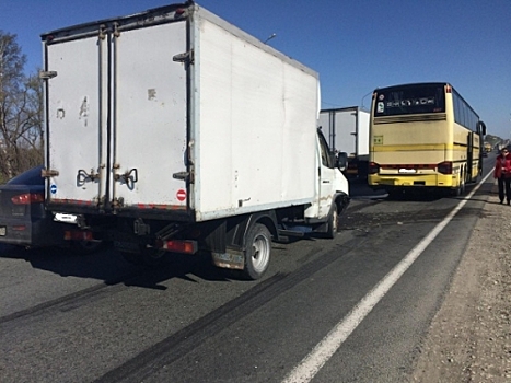 М-5 ограничили для грузового транспорта от с. Большая Рязань до мкрн Жигулевское Море