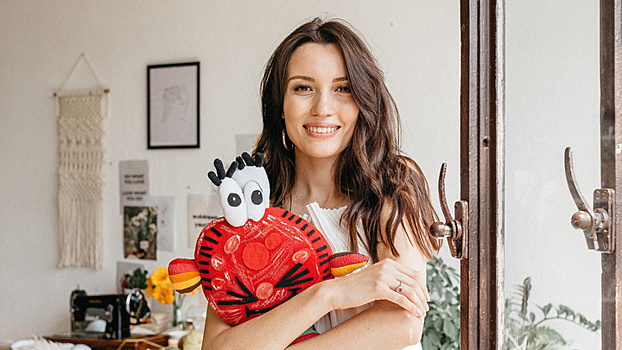 «Чудики»: как жительница Краснодара создала бренд игрушек по детским рисункам
