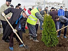 В Симферополе заложили парк "Крымская весна"