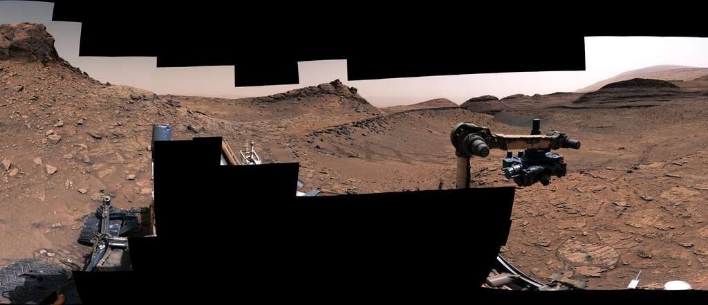 Марсоход Curiosity обнаружил неожиданные свидетельства водного прошлого Марса