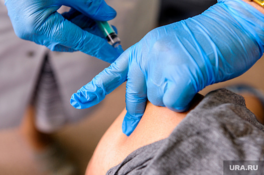 В Челябинске началась вакцинация «Спутником Лайт»