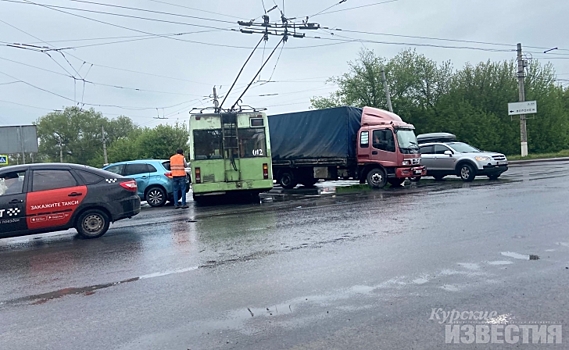 В Сеймском округе Курска произошло массовое ДТП