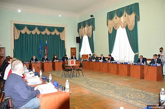 Назван и. о. главы администрации Пскова