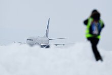 25 рейсов задержаны или отменены в аэропортах из-за снегопада