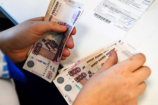 В марте разница между пенсиями работающих и неработающих составила 3 тыс. рублей